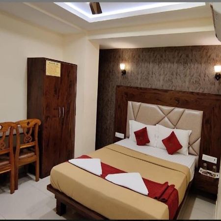 Hotel Samaira Residency,Dombivali Dive Exteriör bild